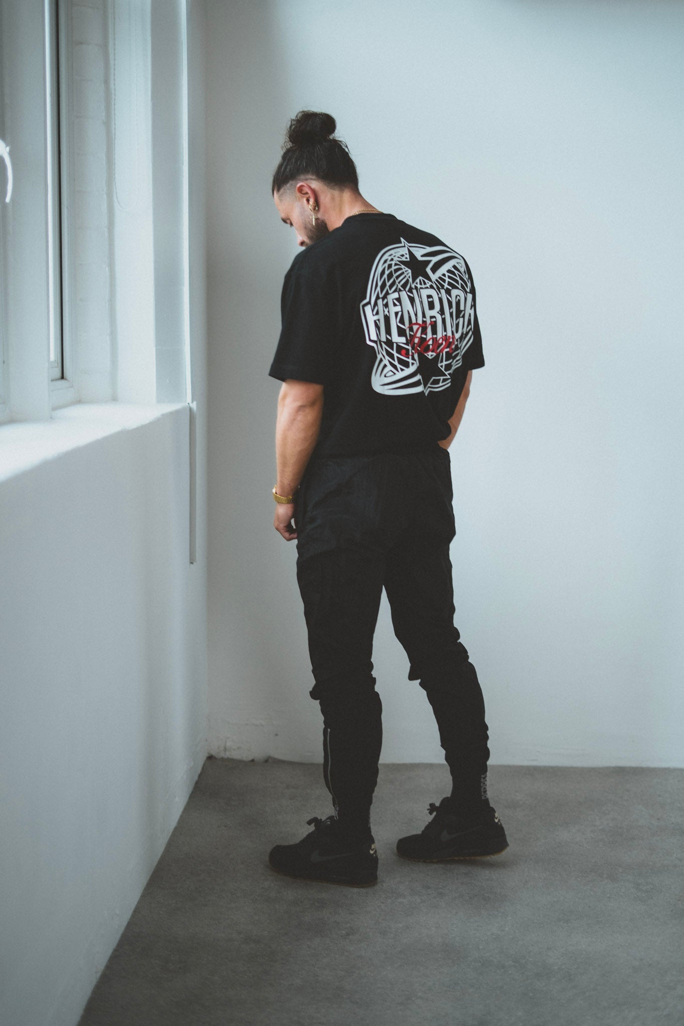 The Global Reach Tee - Black